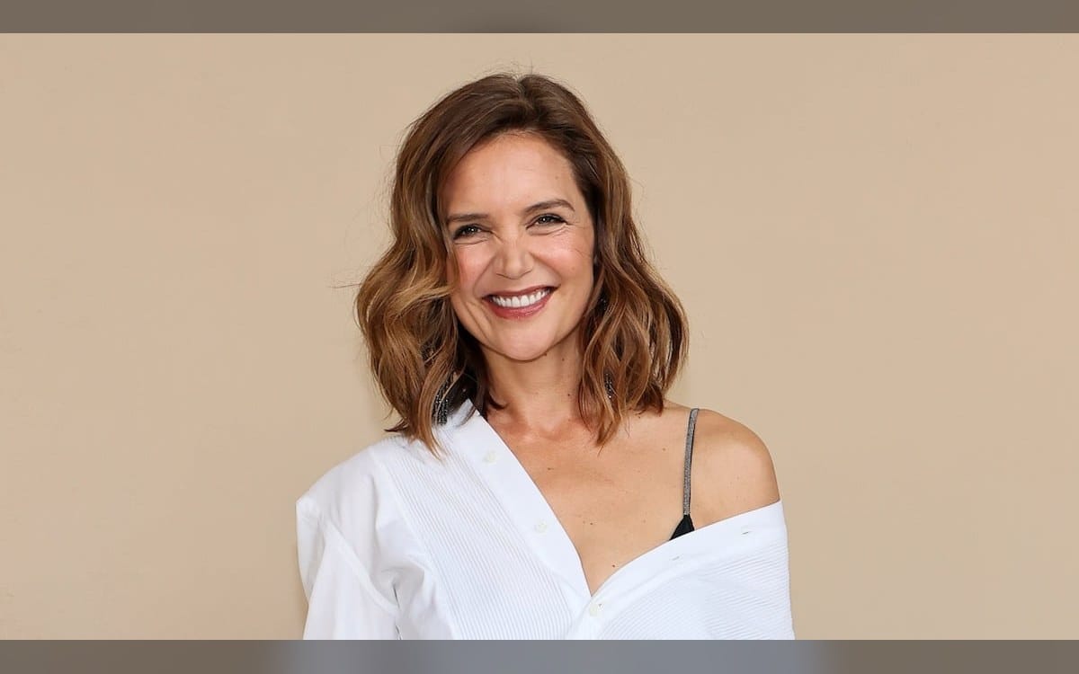 Katie Holmes’ Dating History: Famous Ex-Boyfriends, Ex-Husband Tom Cruise & Current Boyfriend Jason Bard Yarmosky
