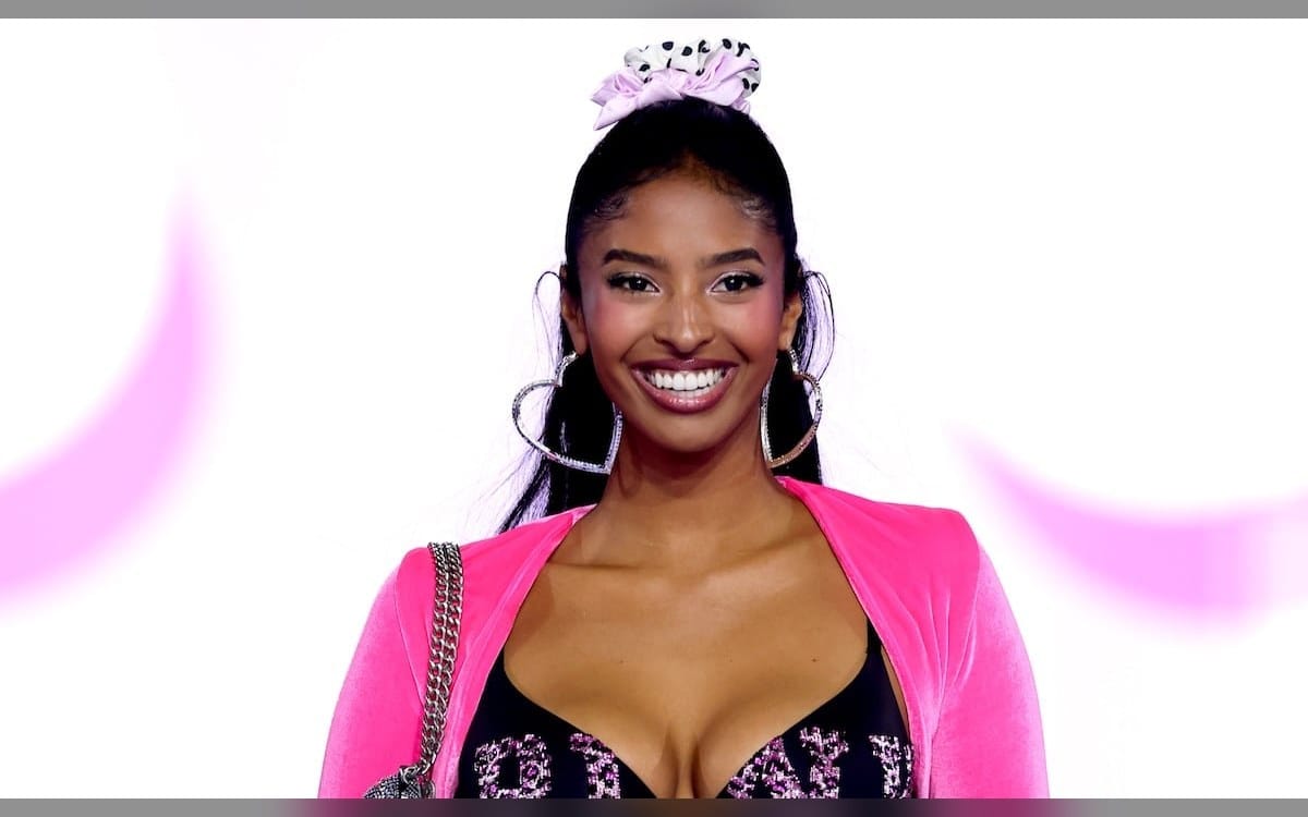 Kobe Bryant’s Daughter Natalia Bryant Makes Victoria’s Secret Fashion Show Debut at 23!