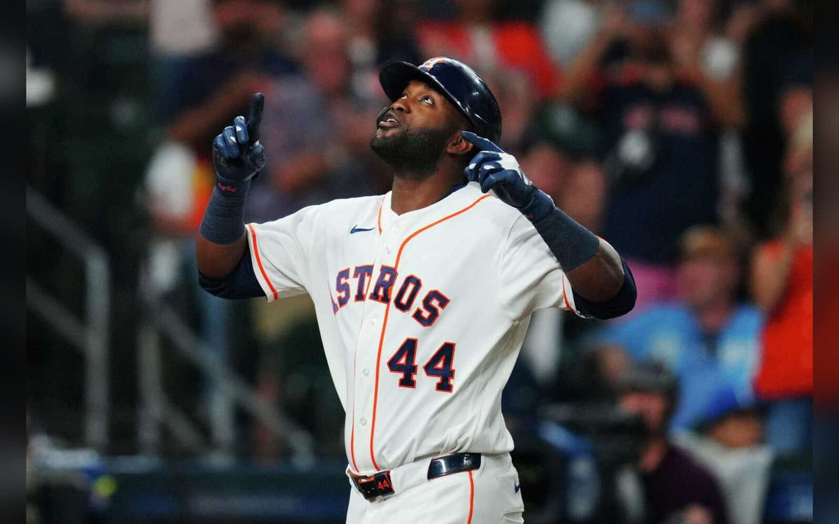 Houston Astros get back in the swing with five homers to beat Royals and keep pace in AL West