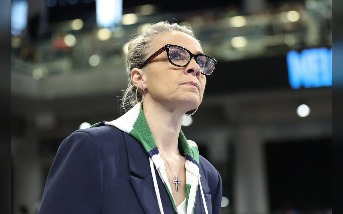 “We Go to War Tomorrow”: Becky Hammon Sets Record Straight on Facing Her Former Aces Assistants Coach Natalie Nakase in the WNBA Semifinals