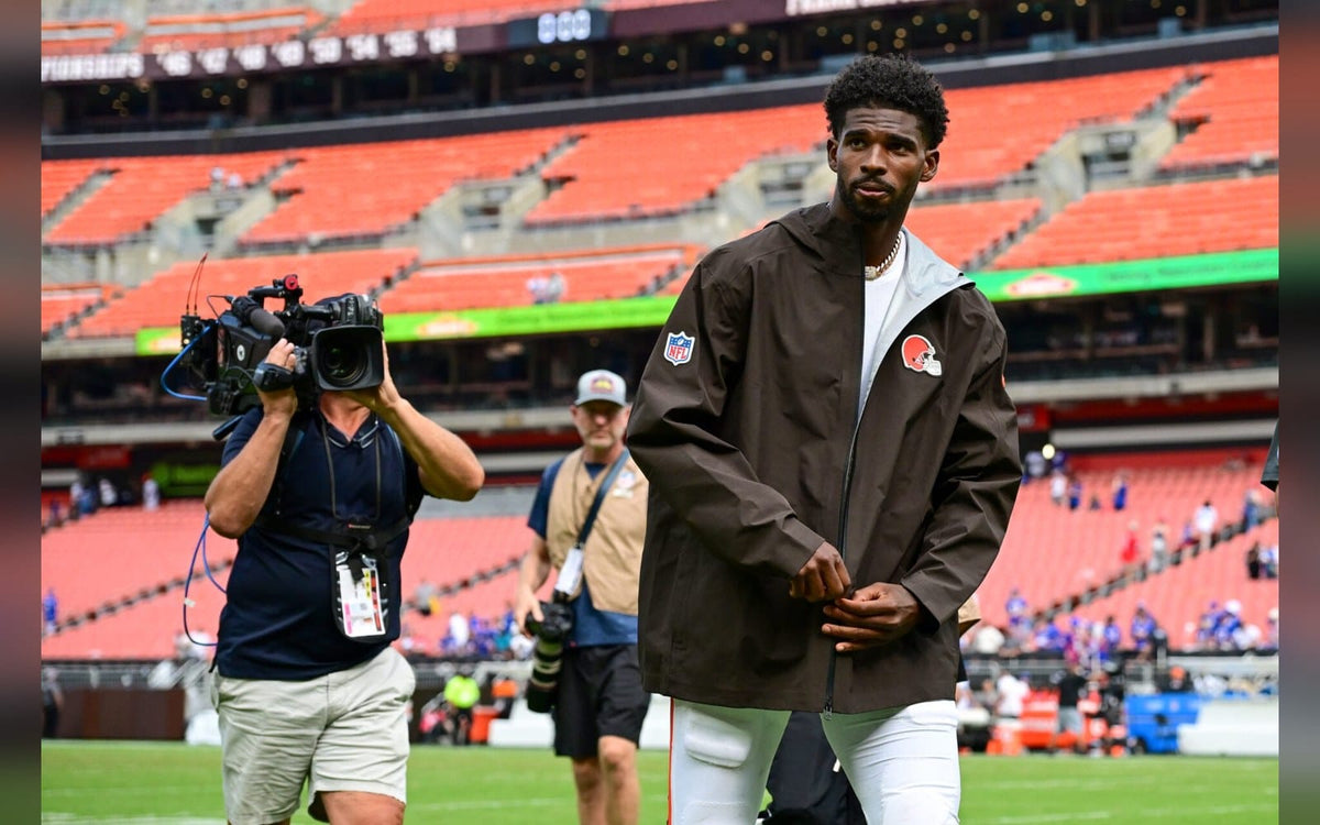 Browns HC Todd Monken reveals Shedeur Sanders’ reaction after losing QB1 battle to DeShaun Watson